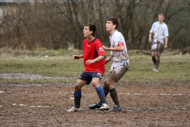 她针对覃予 她针对覃予